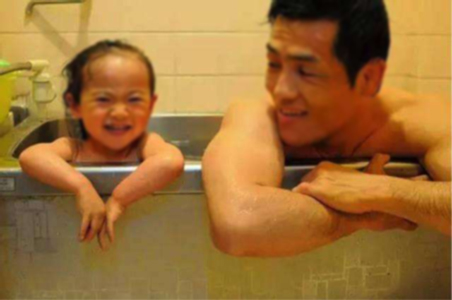 為什么泡澡要選空氣能熱水器？業(yè)內(nèi)專家來解答